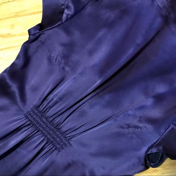 BCBG Max Azaria Purple Silk Deep V Ruffled Blouse - Picture 8 of 9